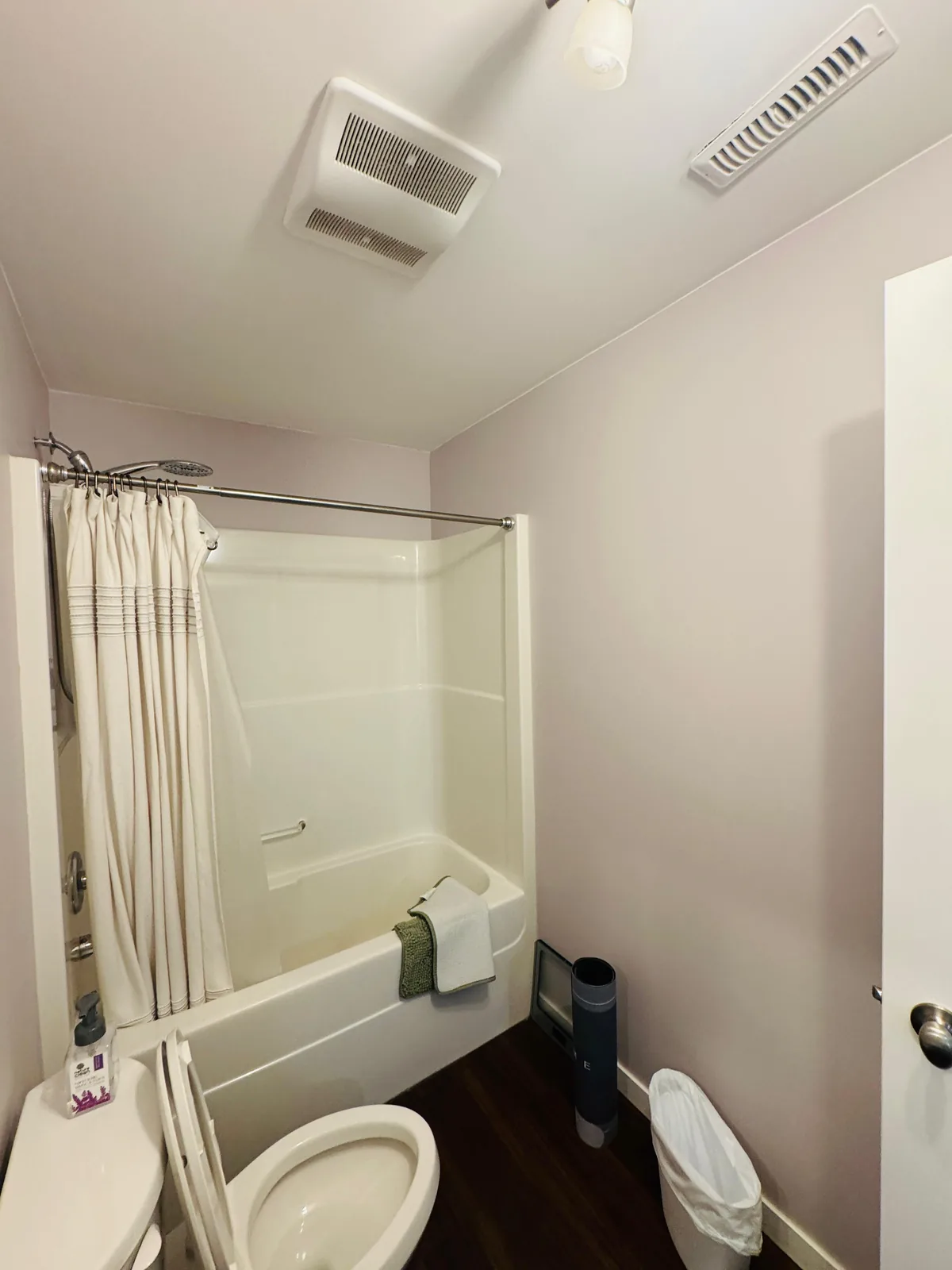 Prestige Painting Kelowna project photo 11
